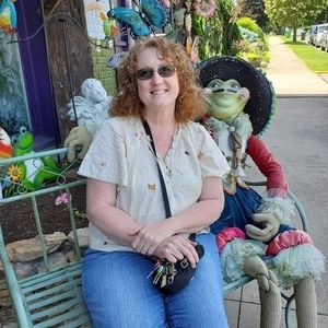 Meet your Posher, Paula